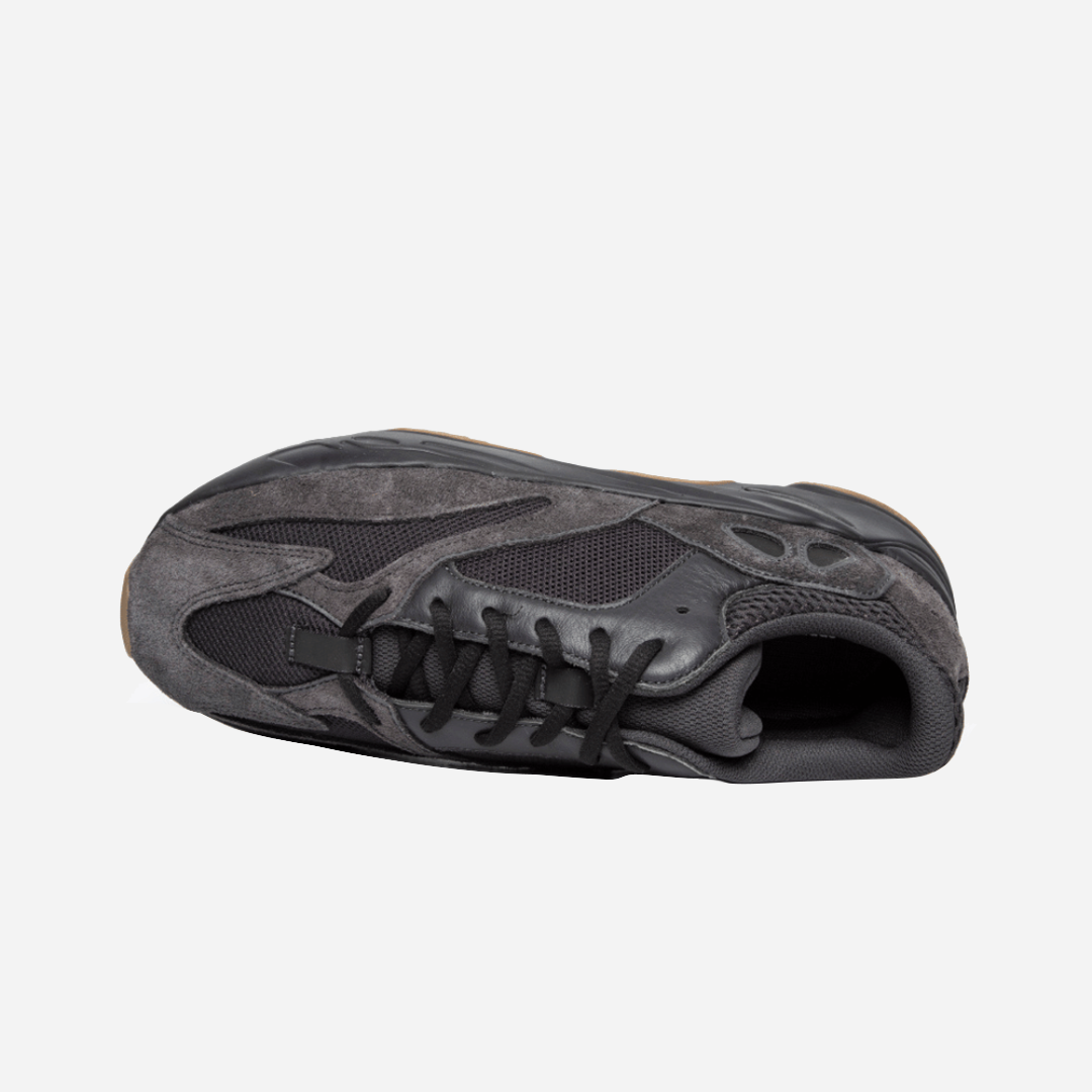 Yeezy 700 V1 Utility Black (2023)